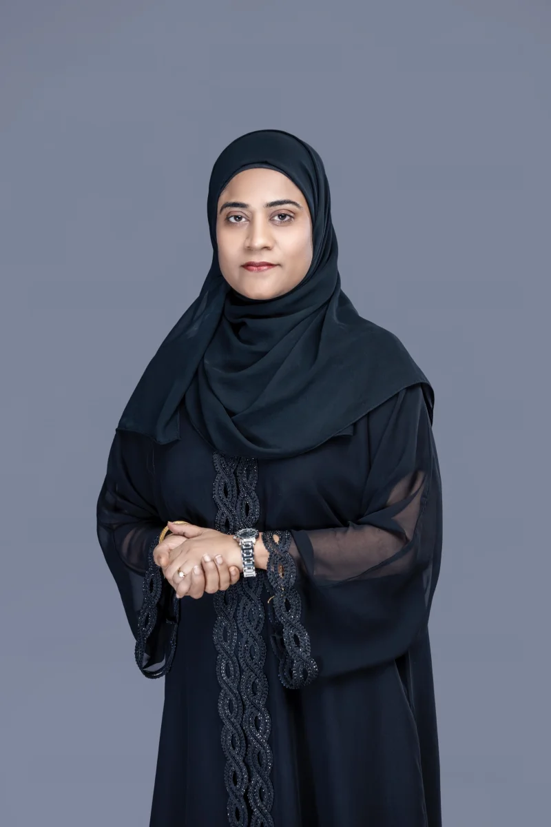 Portrait of Mrs. Ashrat Razi, Managing Director
