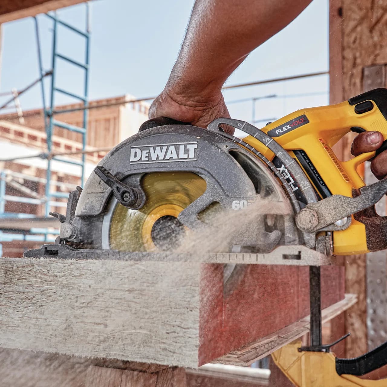 60V MAX Worm Drive Circular Saw