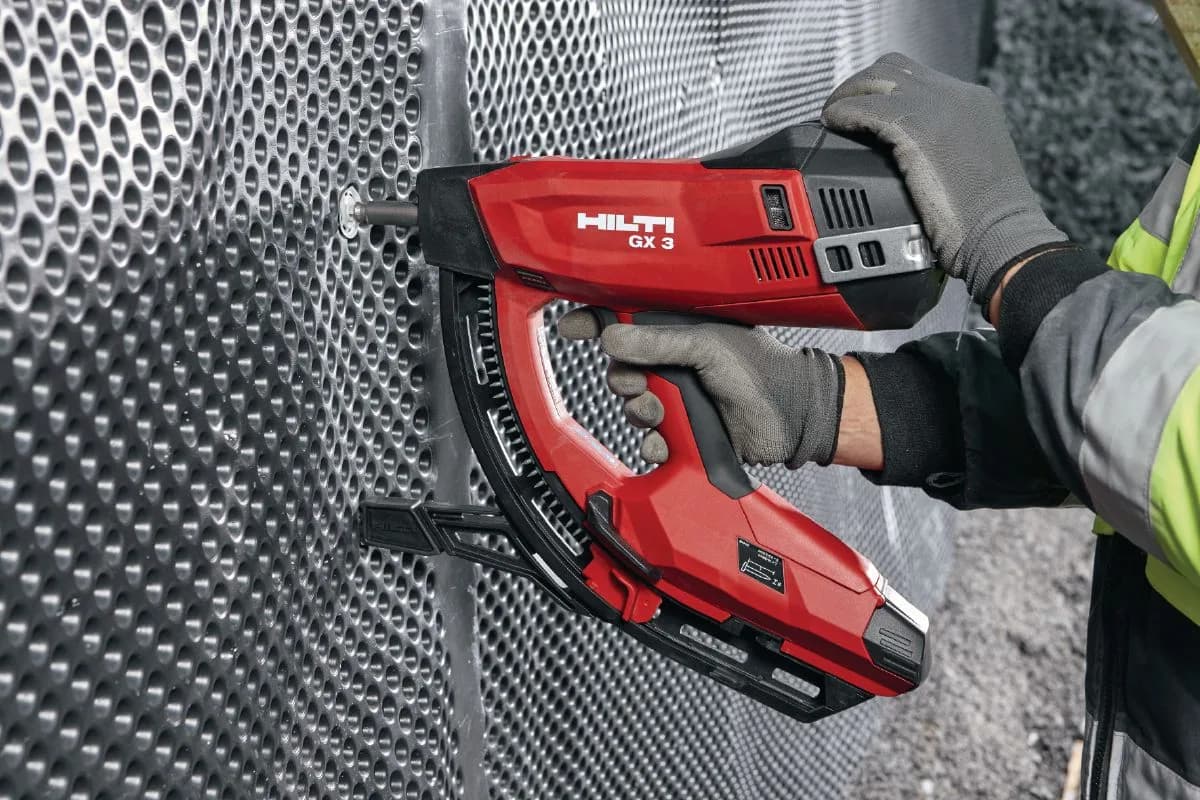 GX 3 Gas-Actuated Fastening Tool