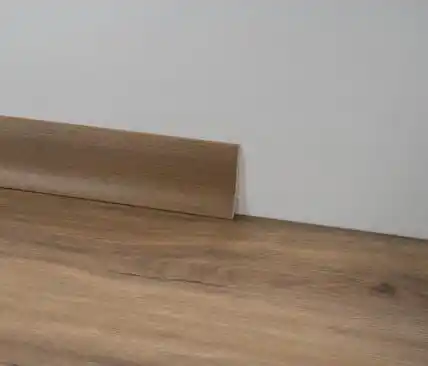 PVC Line Skirting boards 12